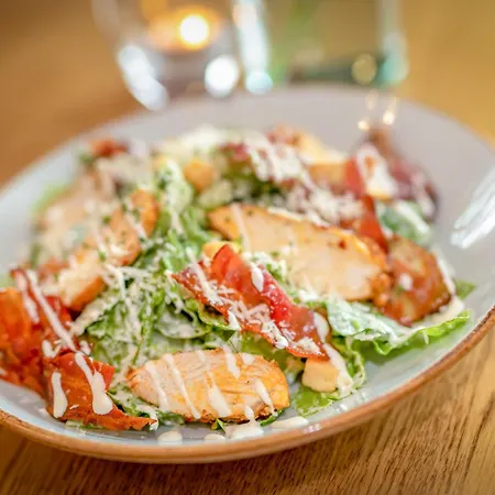 فندق Castle Arch تريم