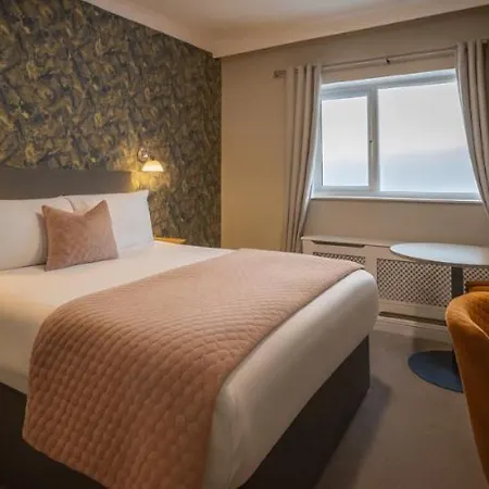 城堡拱门酒店 3* 特里姆