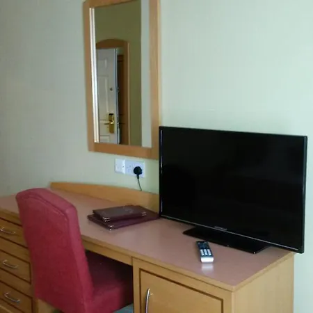 فندق Castle Arch 3*