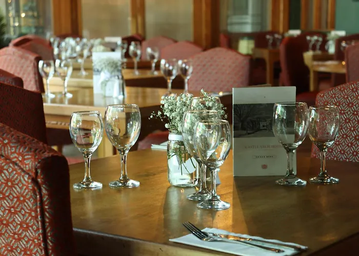 Castle Arch Hotel 3*