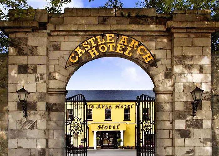 Castle Arch Отель 3*